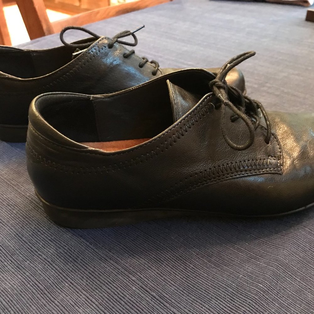 Taos Ideal Shoes Women's EU 38 7 - 7.5 black